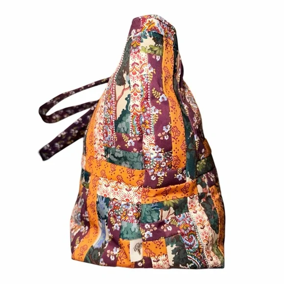 Vera Bradley Hathaway Tote in Fall Harvest Patchwork in Premium Cotton NWT - Picture 3 of 8